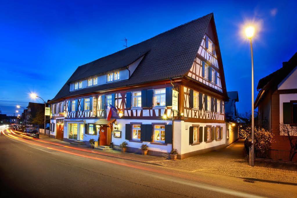 Grafs Adler Hotel Offenburg Exterior foto